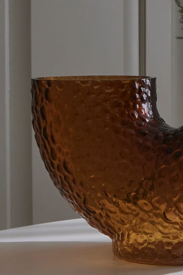 Arura Vase niedrig - Amber - AYTM