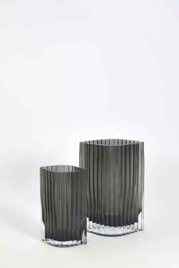 Folium Vase 25cm - Black - AYTM