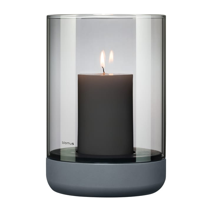 Calma Windlicht mit Blockkerze Ø15cm, Gray-smoke blomus