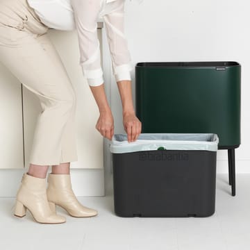 Bo Touch bin 36 Liter - Pine green - Brabantia