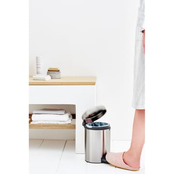 New Icon Treteimer 3 Liter - Matt steel fingerprint proof - Brabantia