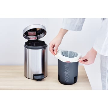 New Icon Treteimer 3 Liter - Matt steel fingerprint proof - Brabantia