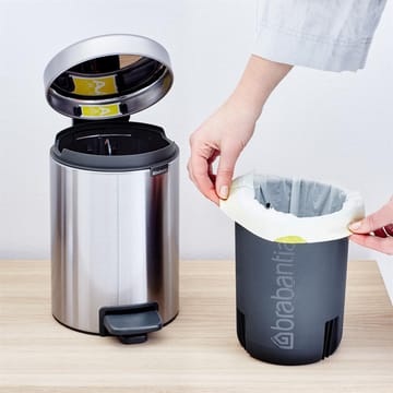 New Icon Treteimer 3 Liter - Matt steel - Brabantia