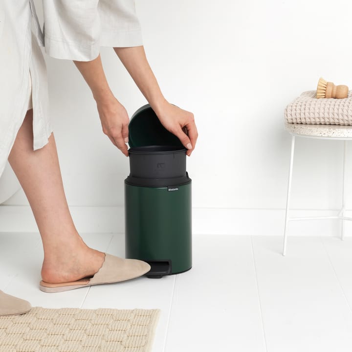 New Icon Treteimer 3 Liter, Pine green Brabantia