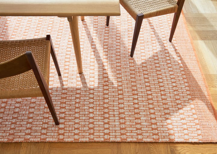 Mahi Teppich 170 x 240 cm, Off-White-Orange Chhatwal & Jonsson