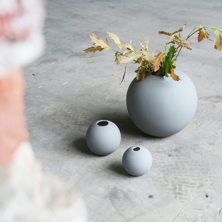 Ball Vase grey, 10cm Cooee Design