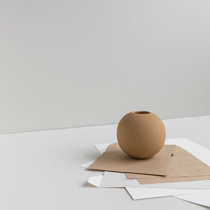 Ball Vase peanut, 8cm Cooee Design