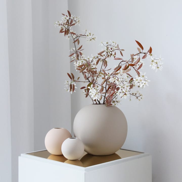 Ball Vase sand, 20cm Cooee Design