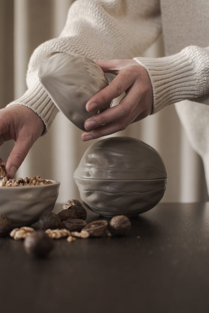 Walnut Schale mit Deckel, Dust DBKD