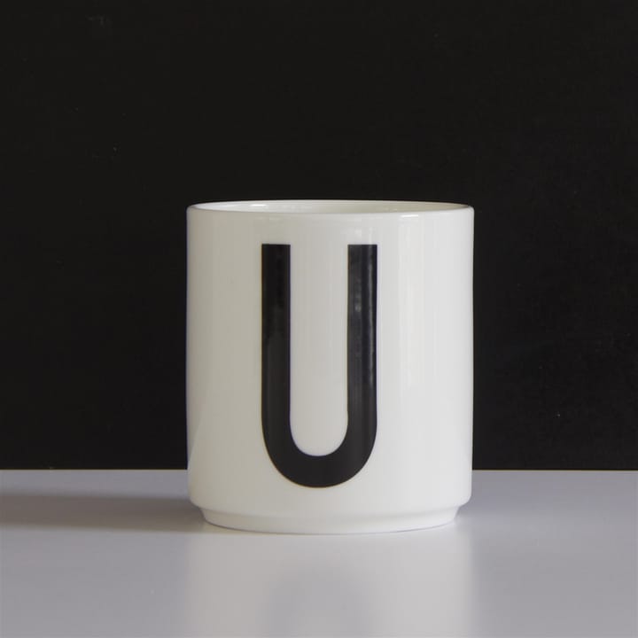 Design Letters Becher weiß, U Design Letters