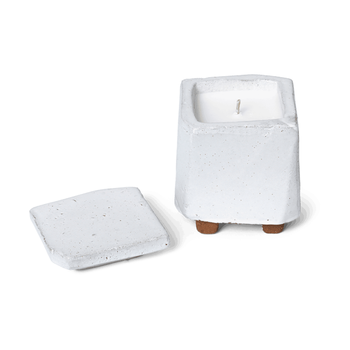 Kurinu Duftkerze 40 h, White ferm LIVING