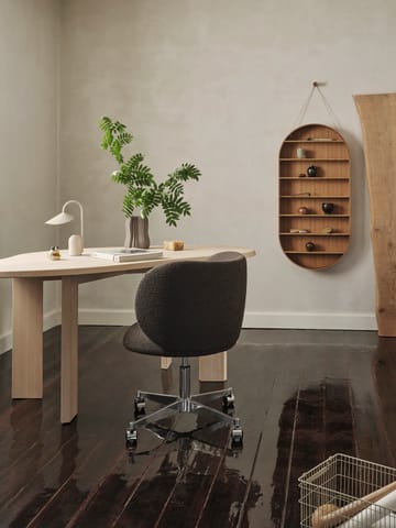 Oval Dorm Wandregal - Oiled oak - ferm LIVING