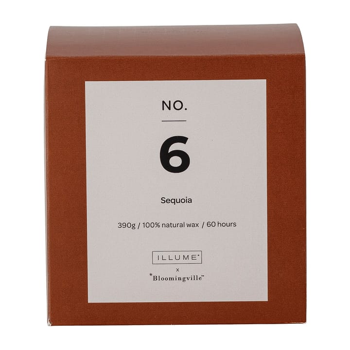 NO. 6 Sequoia Duftkerze, 390 g + Giftbox Illume x Bloomingville