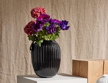 Hammershøi Vase mittel - Schwarz - Kähler