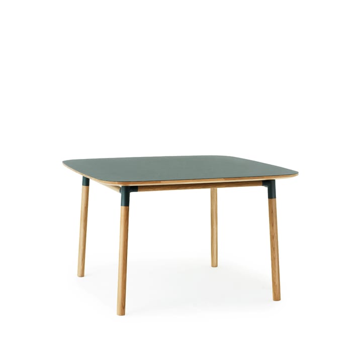 Form Esstisch 120 x 120cm - Green, Eichenholzbeine - Normann Copenhagen