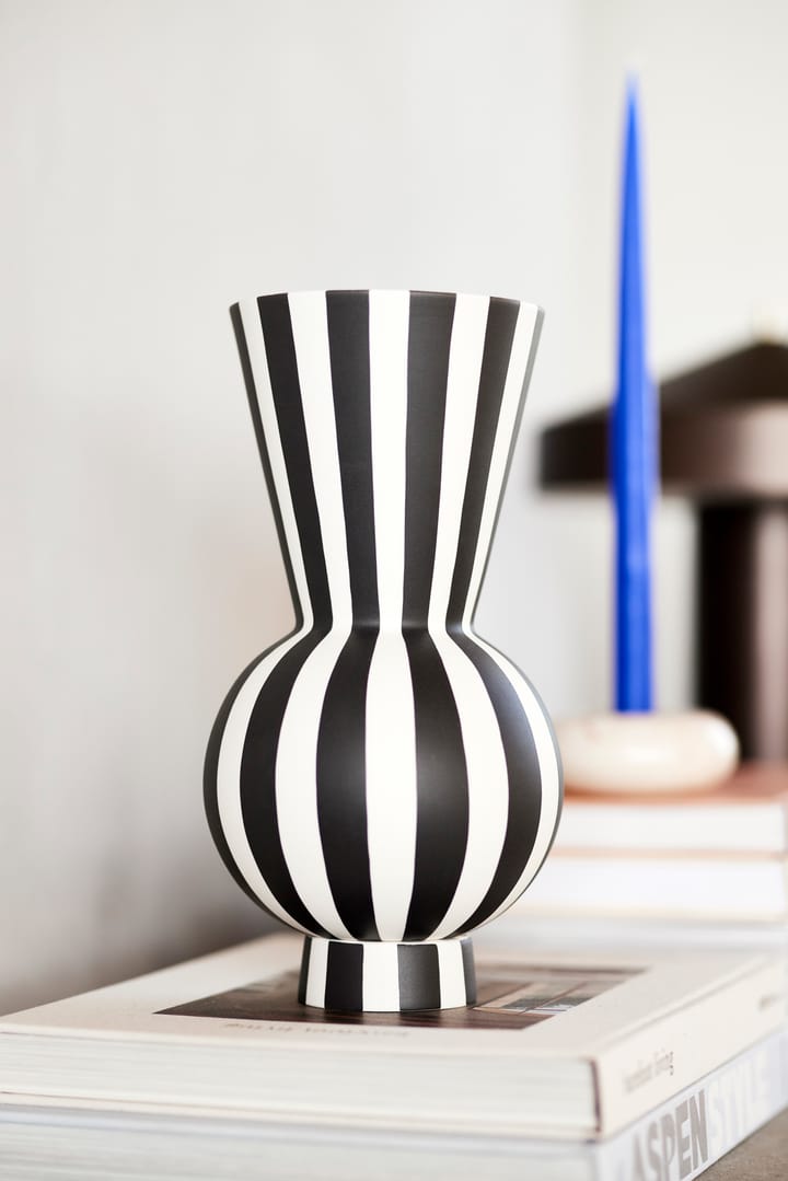 Toppu Vase Ø14,5 cm, Black-White OYOY