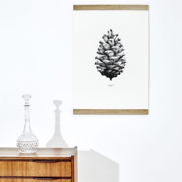 1:1 Pine Cone Poster - Weiß, 50 x 70cm - Paper Collective