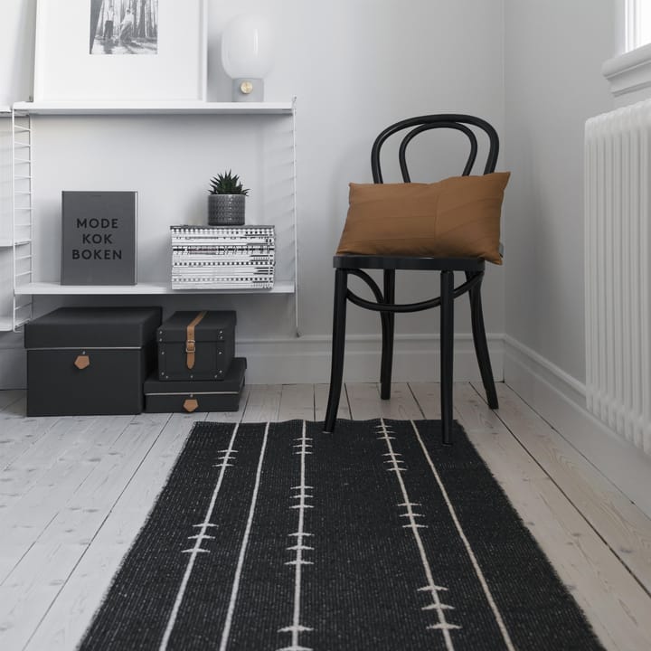 Fir Teppich nude-black, 70 x 250cm Scandi Living